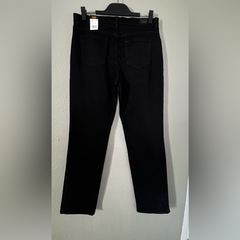 Lee Relaxed Fit straight leg mid rise size 12 Long NWT - Picture 2 of 10